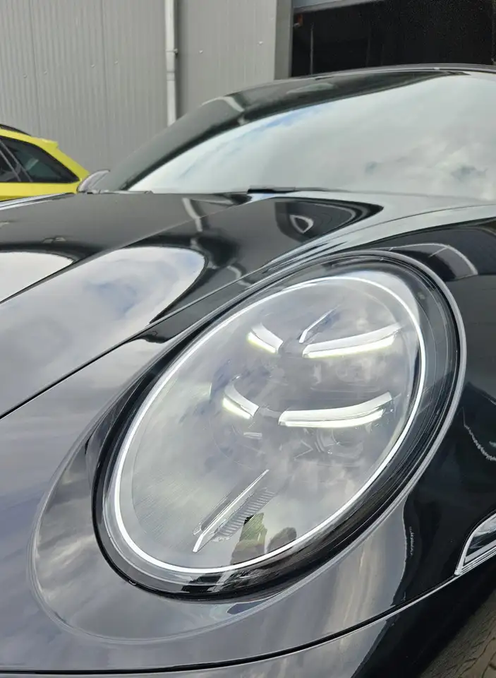 Porsche 992 14