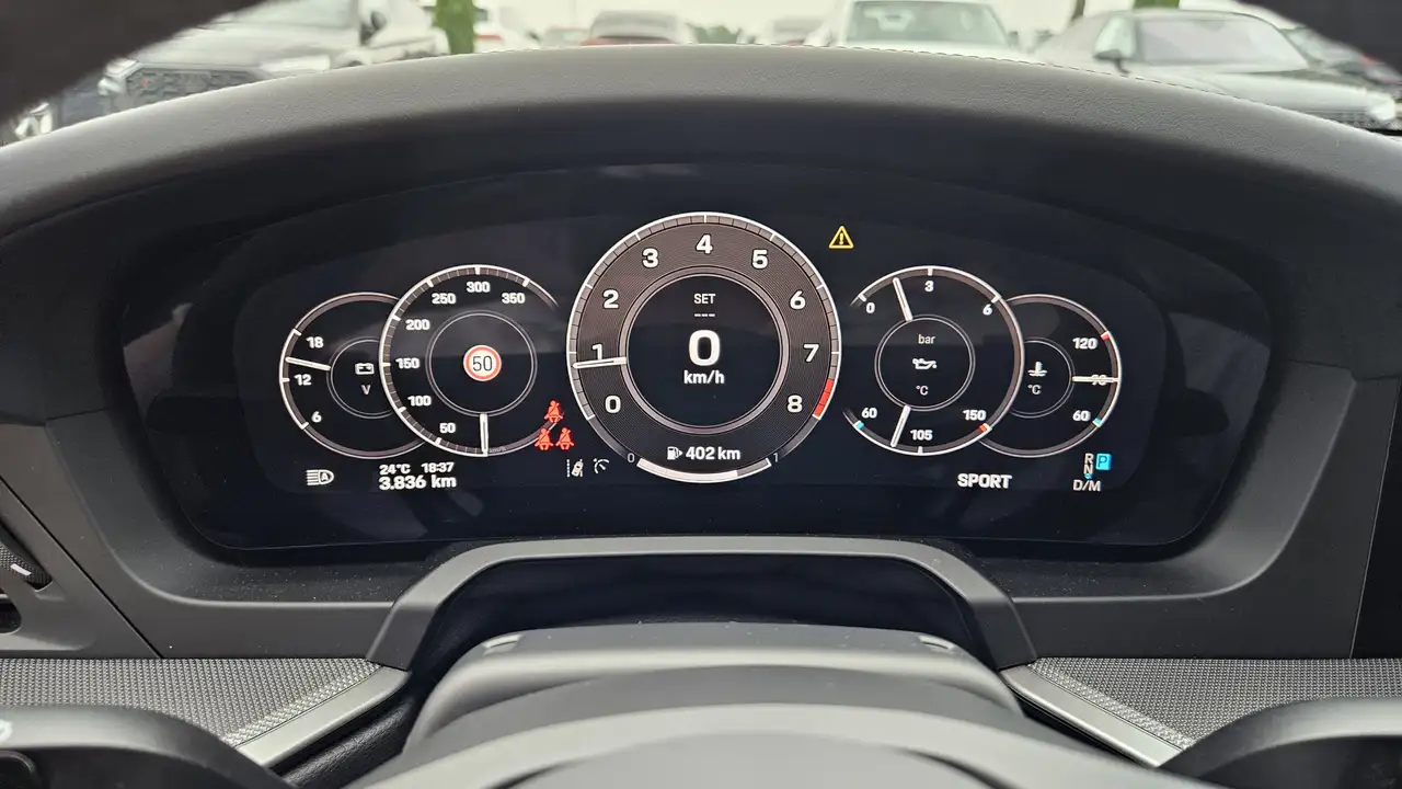 Porsche 992 15