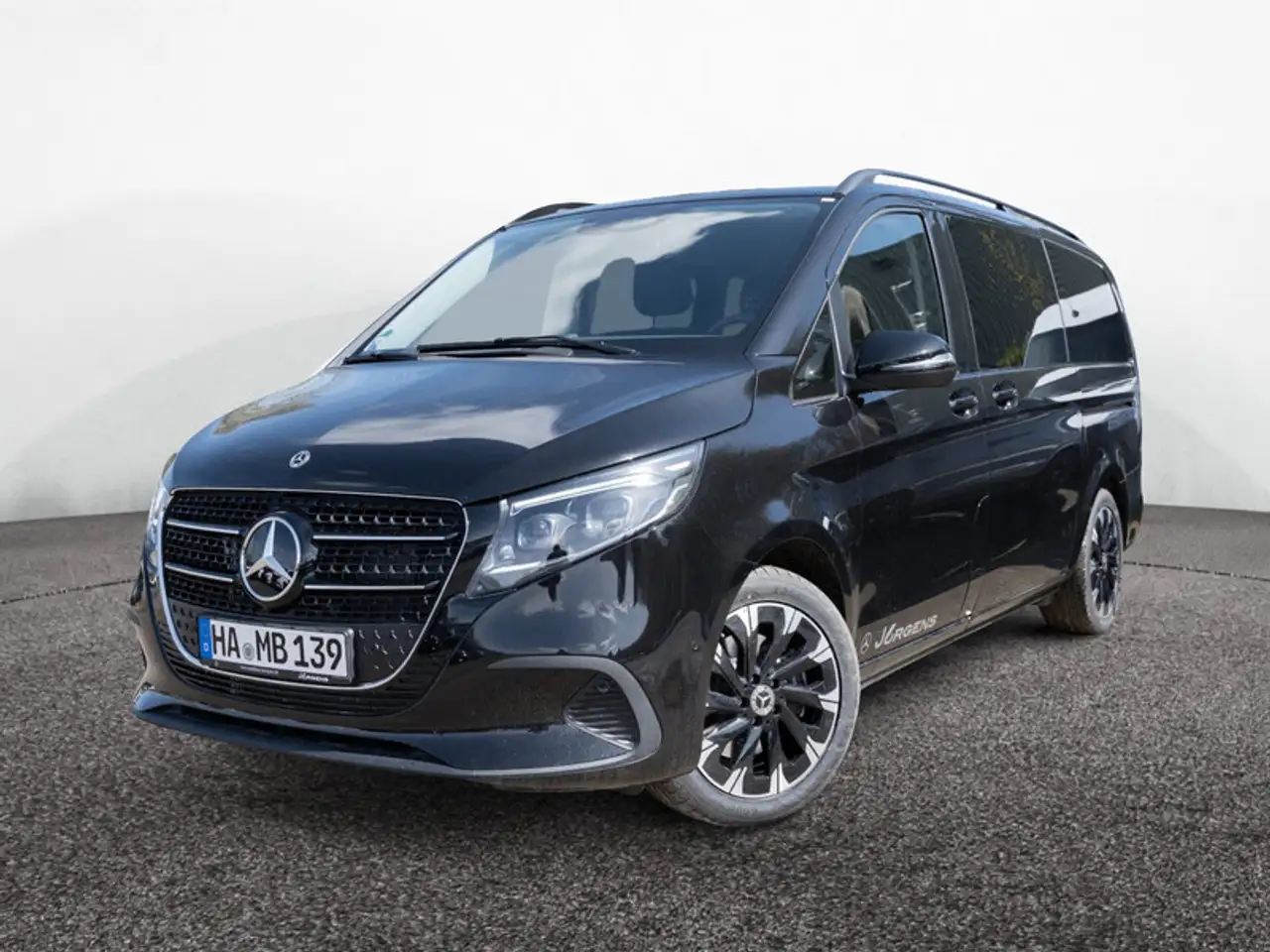 Mercedes-Benz V 250 2