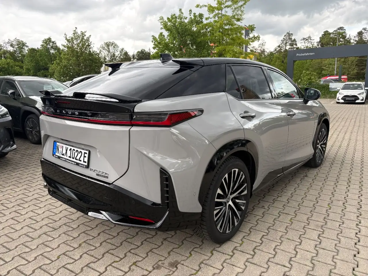 Lexus RZ 3