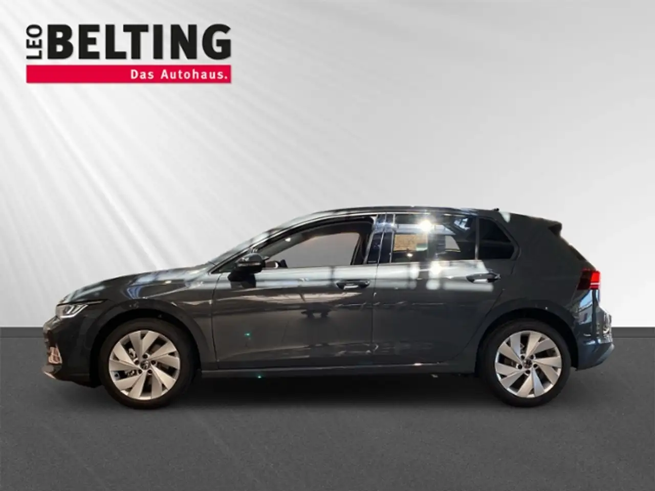 Volkswagen Golf VIII 5