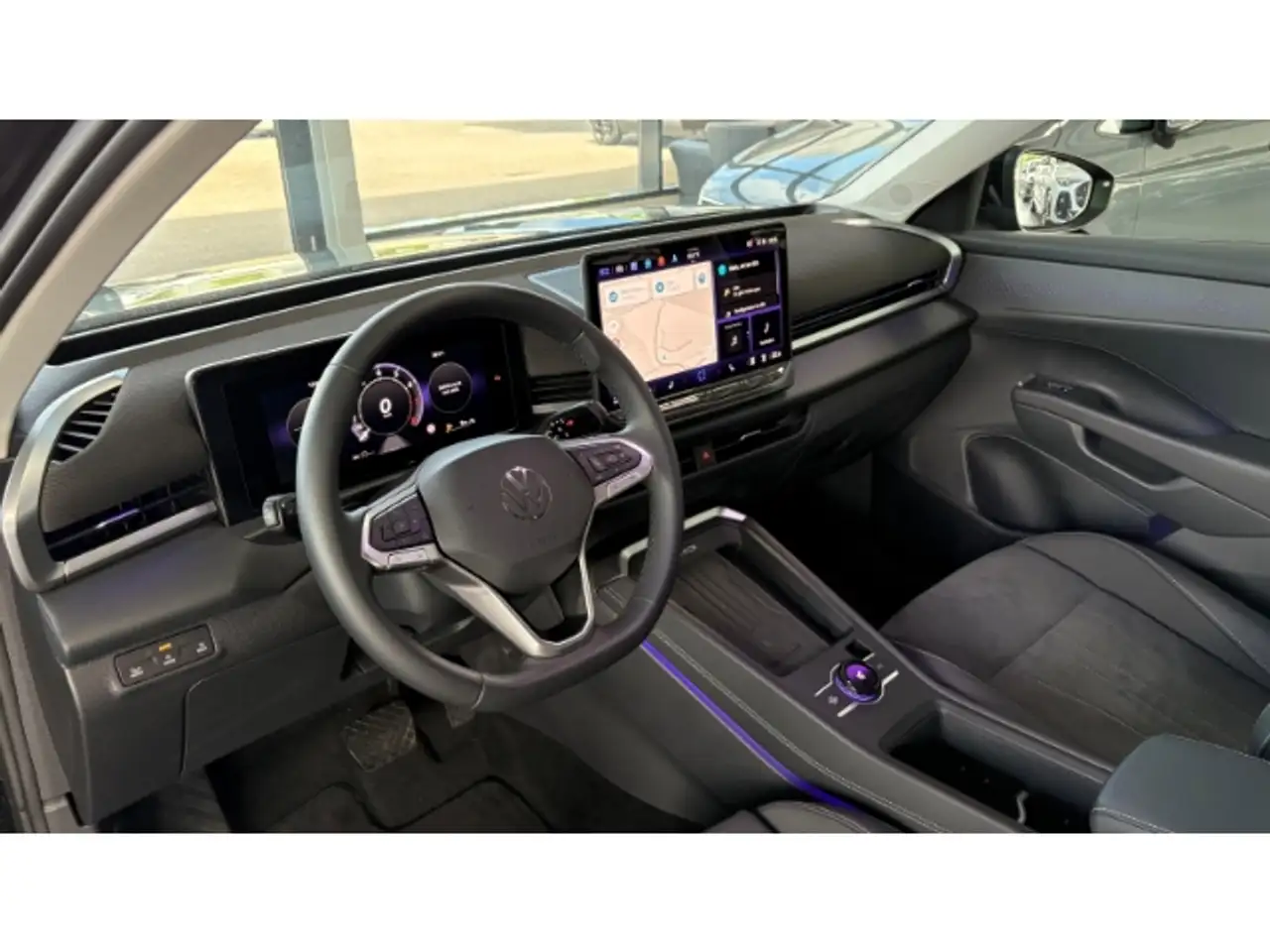 Volkswagen T-Roc 11