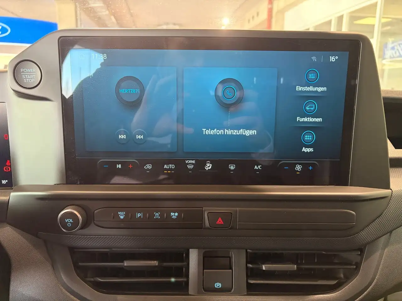 Ford Transit 11