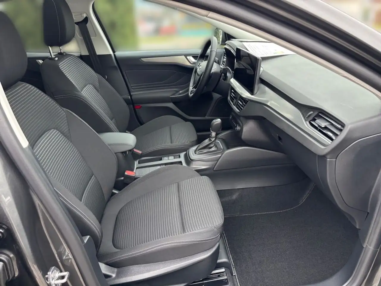 Ford Focus 9