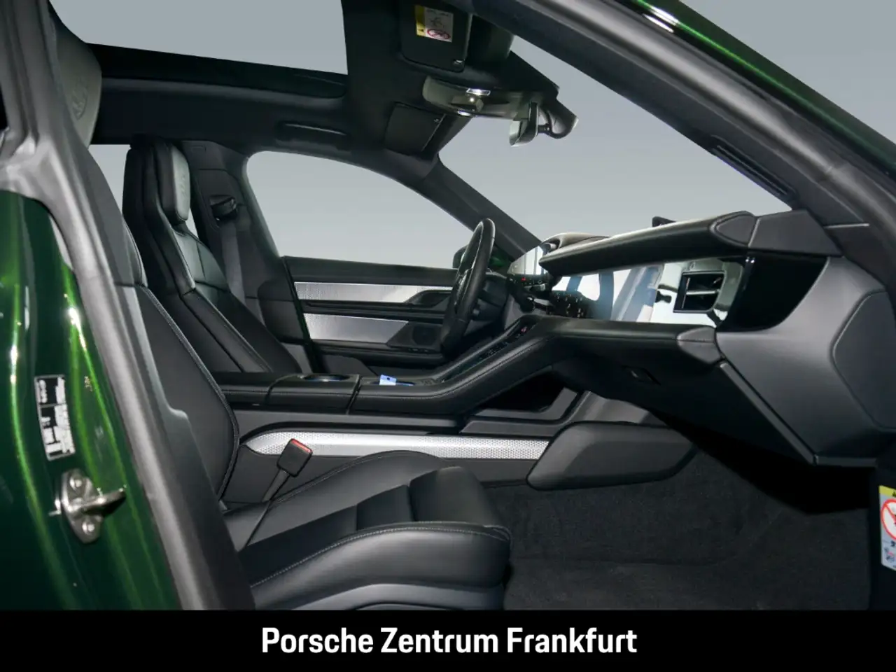 Porsche Taycan 4 8