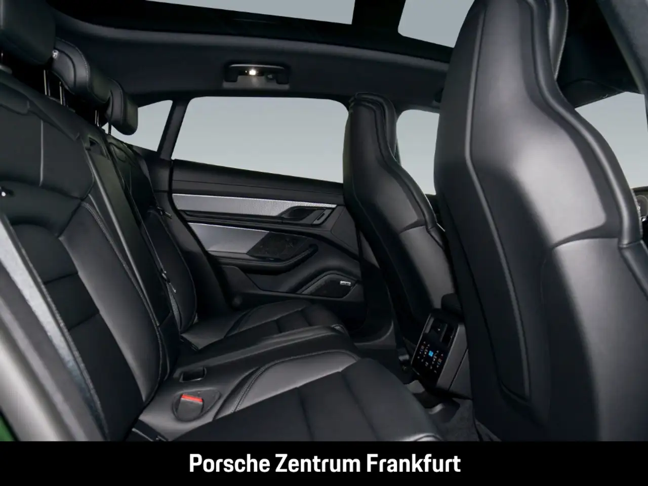 Porsche Taycan 4 10