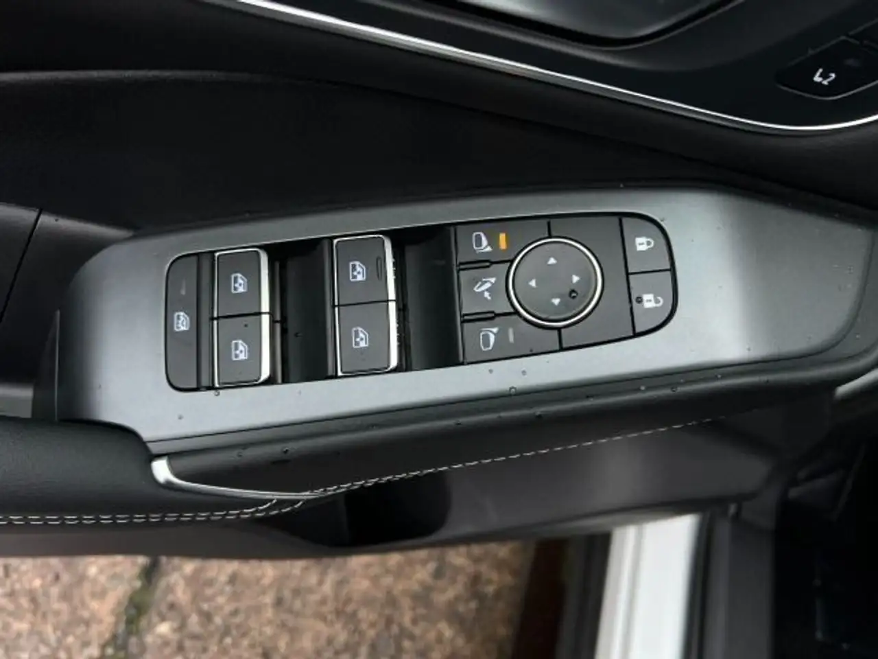 Nissan Qashqai 10
