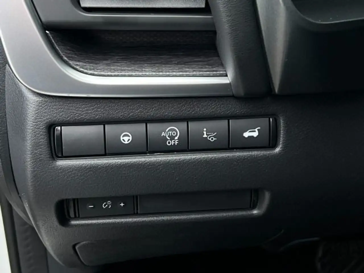 Nissan Qashqai 11