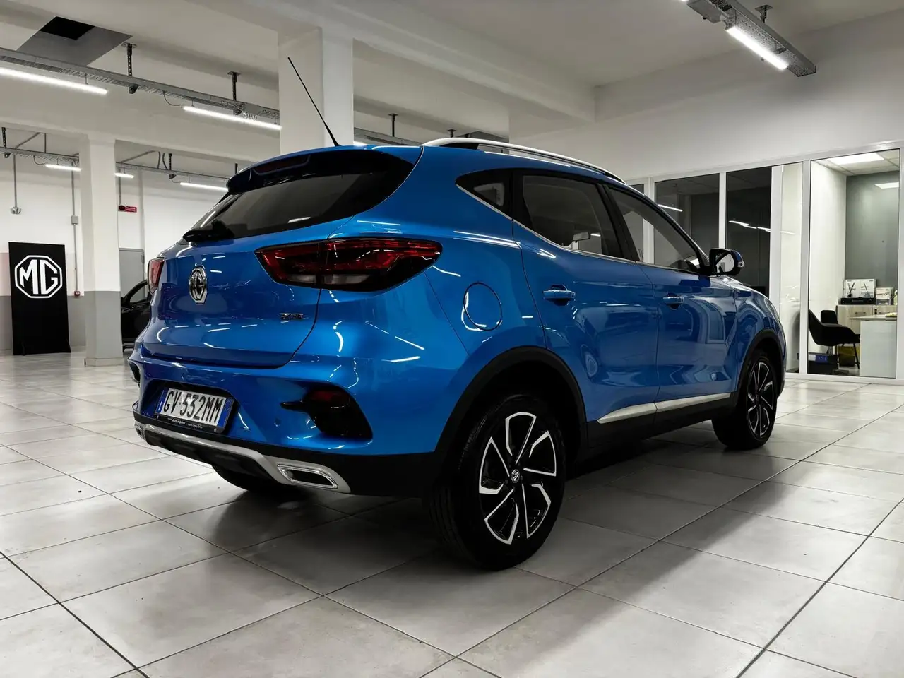 MG ZS 1.5L 8