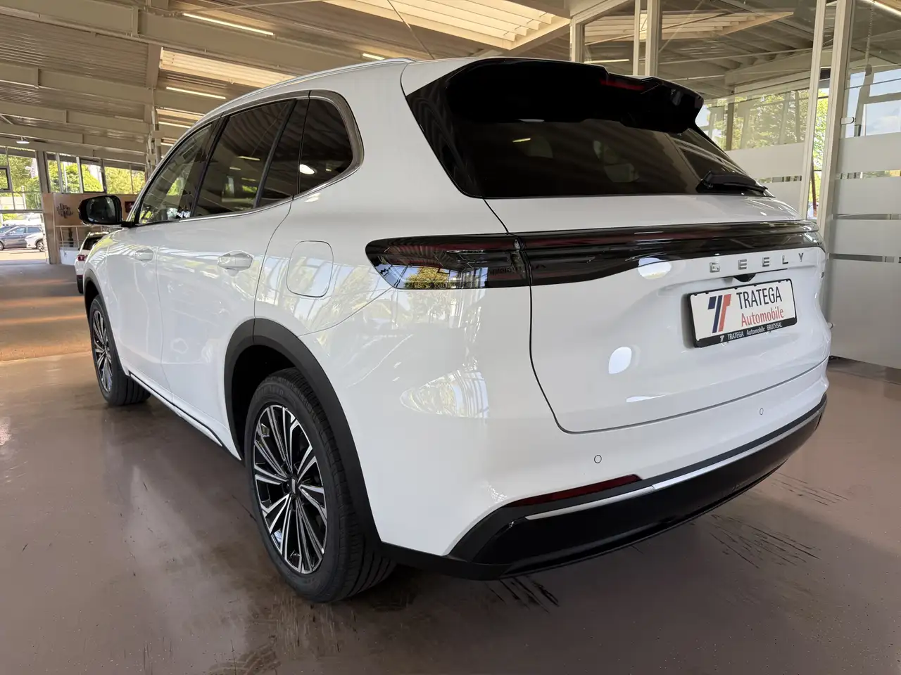 Geely Starray EM-i 7