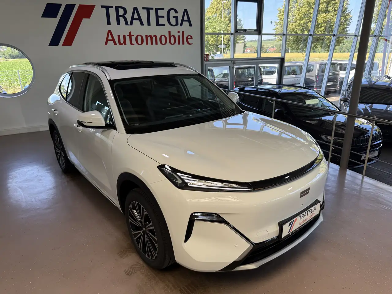 Geely Starray EM-i 11