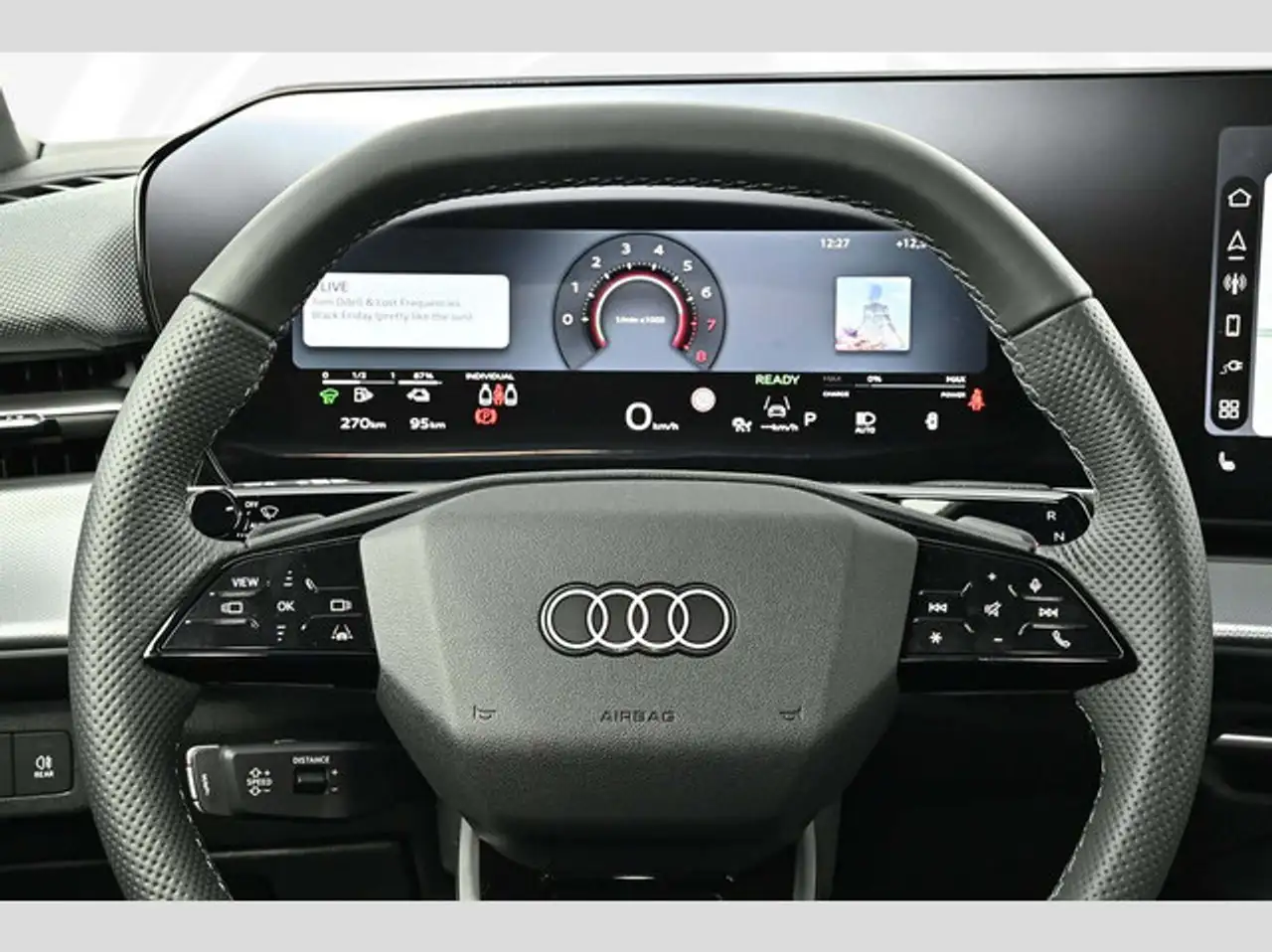 Audi Q3 15