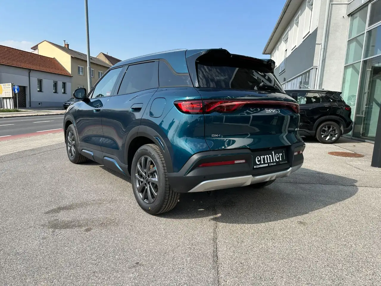 BYD Atto 2 4