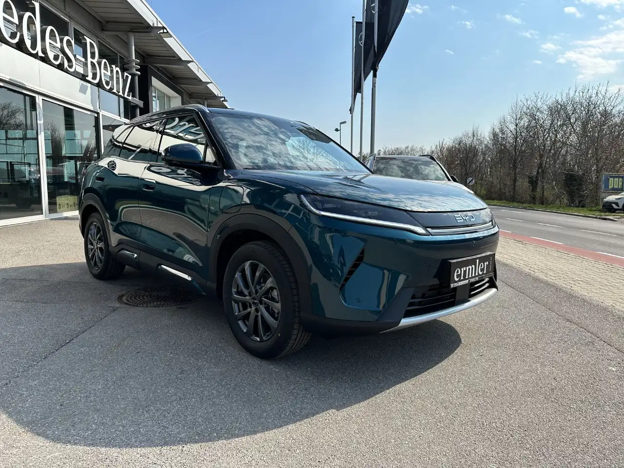 BYD Atto 2 6