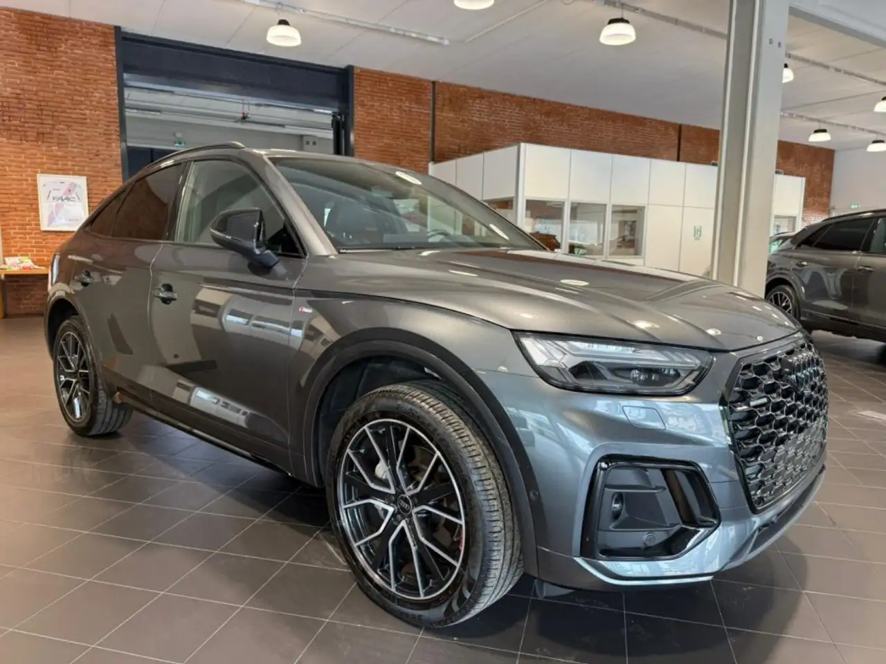 Audi Q5 6