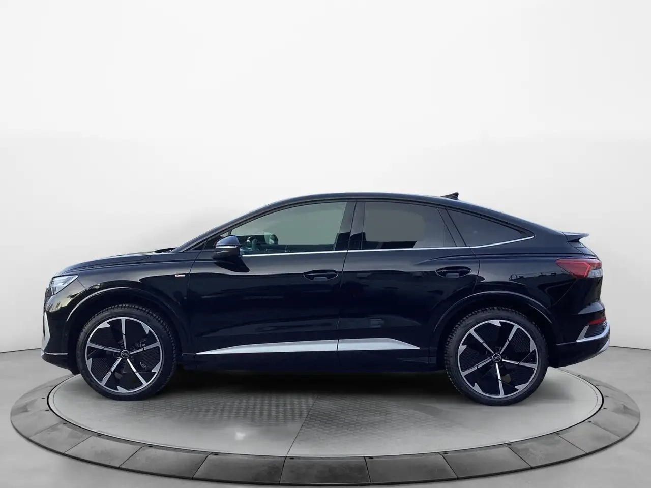 Audi Q4 2