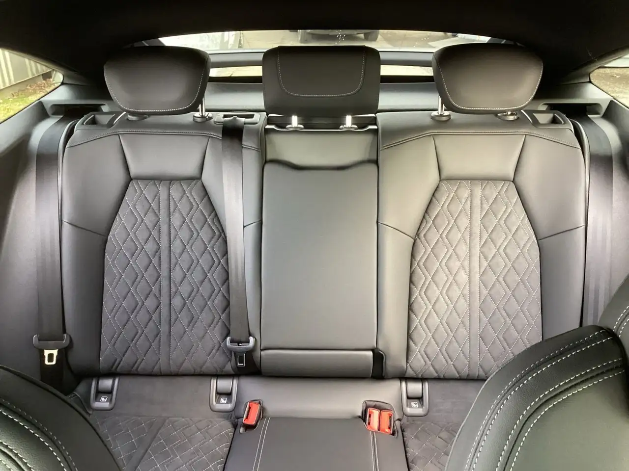 Audi Q4 13