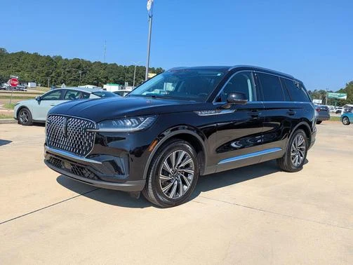 Lincoln Aviator