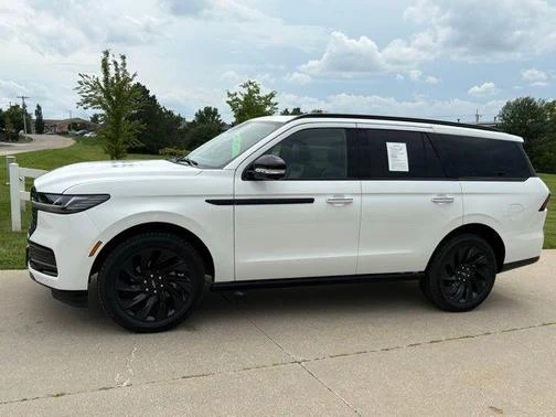 Lincoln Navigator