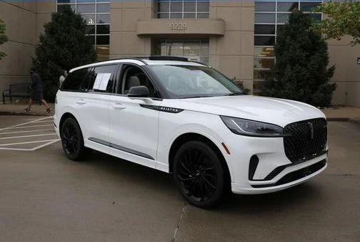 Lincoln Aviator