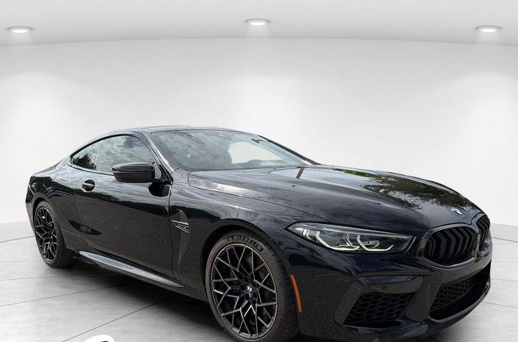BMW M8