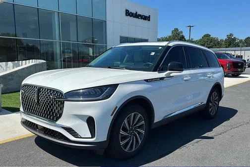 Lincoln Aviator