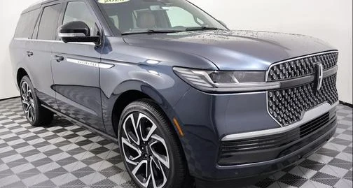 Lincoln Navigator