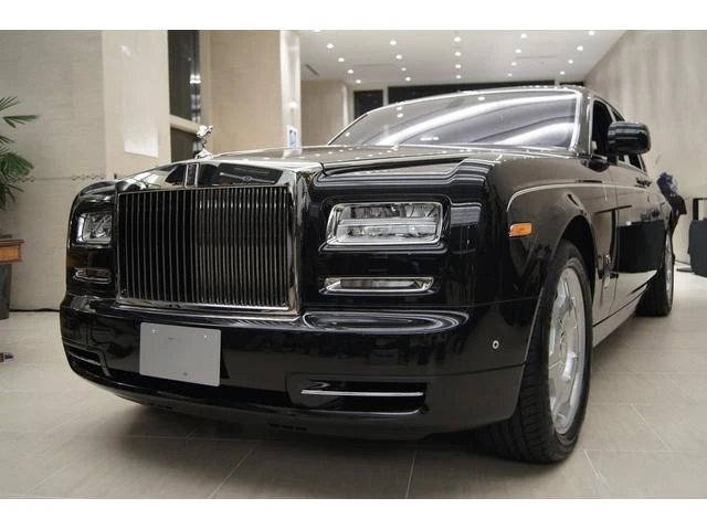 Rolls-Royce PHANTOM 56