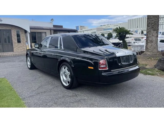 Rolls-Royce PHANTOM 53