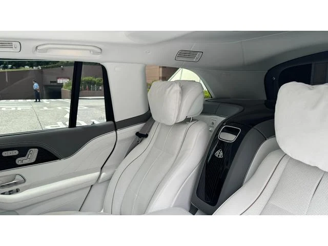 MERCEDES MAYBACH GLS 24