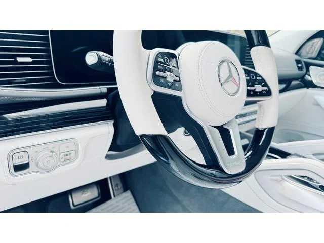 MERCEDES MAYBACH GLS 7