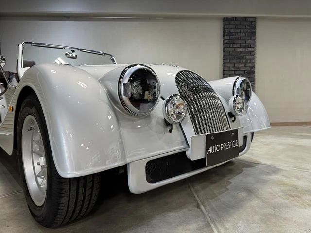 Morgan PLUS4 12