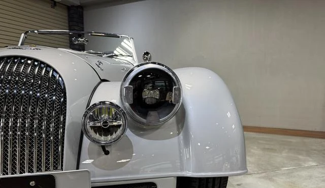 Morgan PLUS4 15