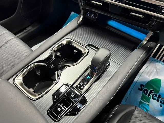 Lexus RX 57