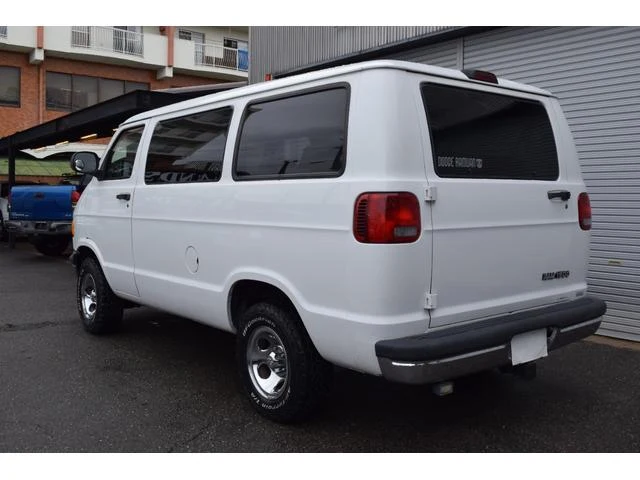 Dodge VAN 13