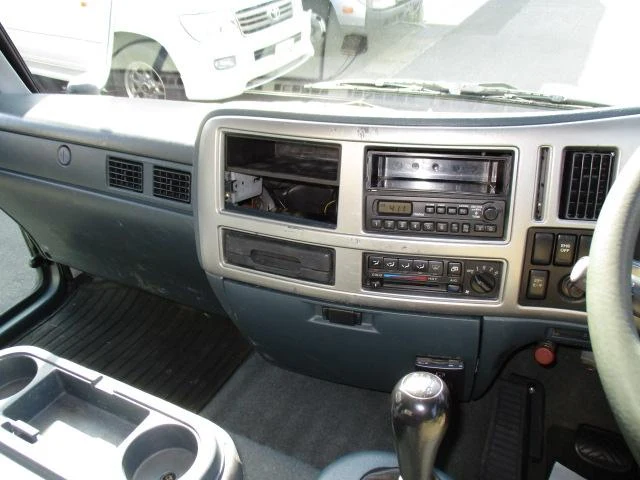 Nissan Diesel CONDOR 40