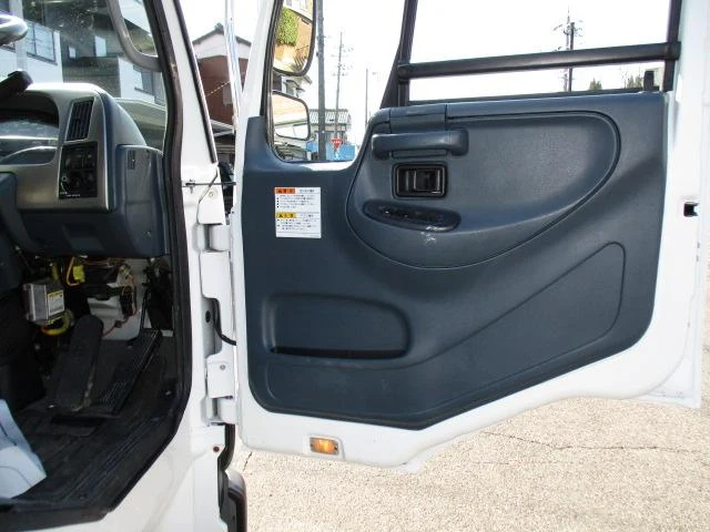 Nissan Diesel CONDOR 33