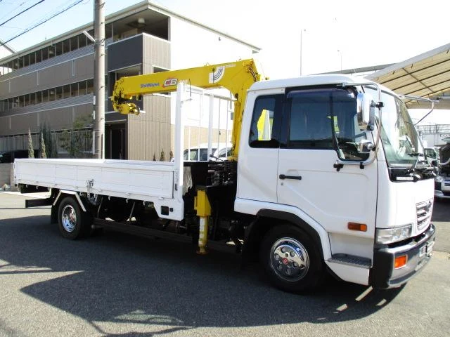 Nissan Diesel CONDOR 4