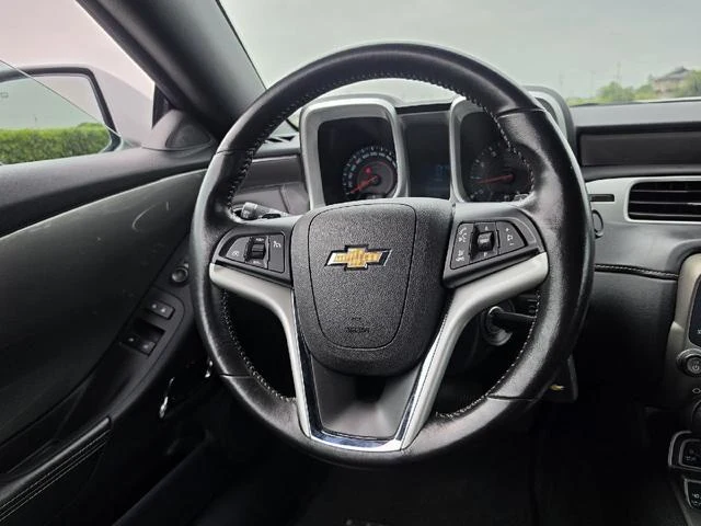 Chevrolet CAMARO 15
