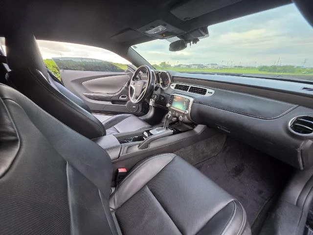 Chevrolet CAMARO 23