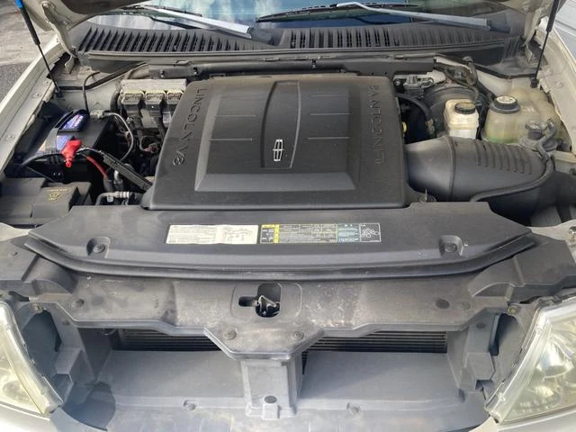 Lincoln NAVIGATOR 18