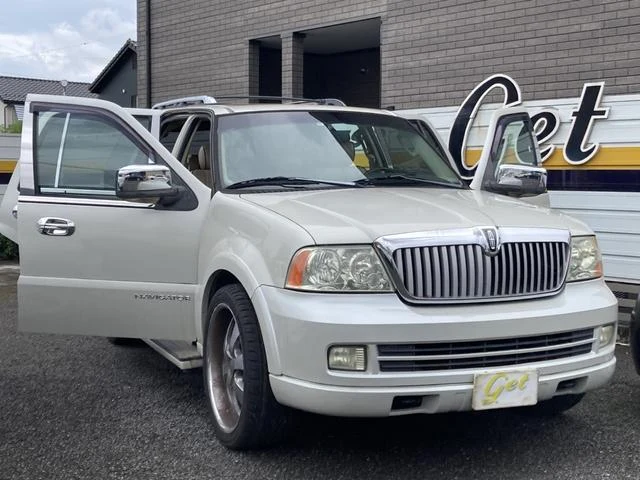 Lincoln NAVIGATOR 10