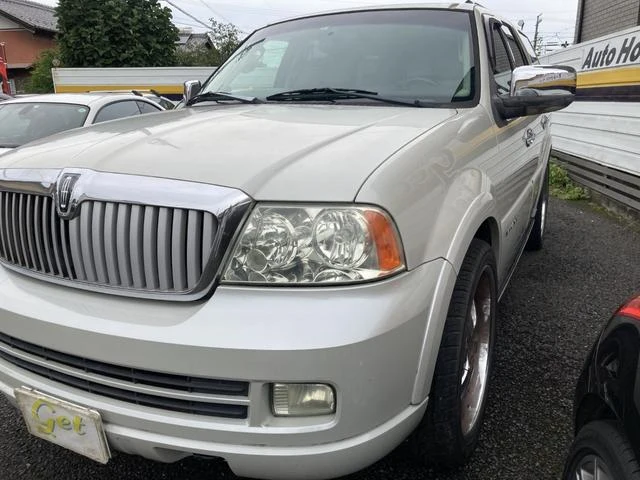 Lincoln NAVIGATOR 34