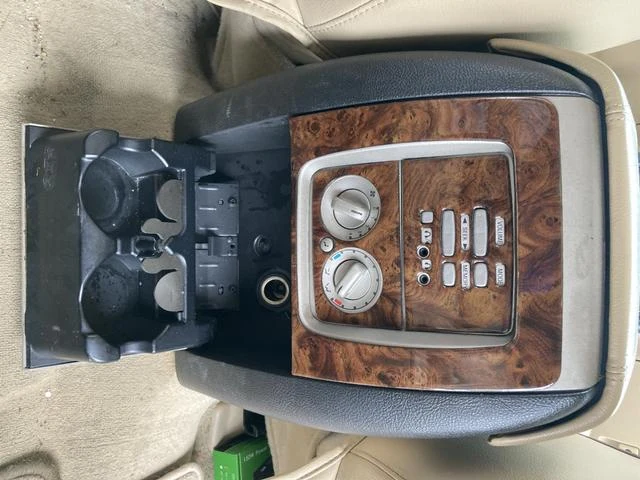 Lincoln NAVIGATOR 9