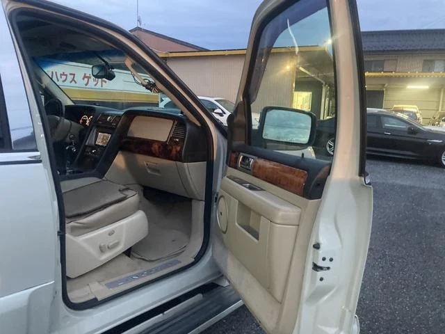 Lincoln NAVIGATOR 36