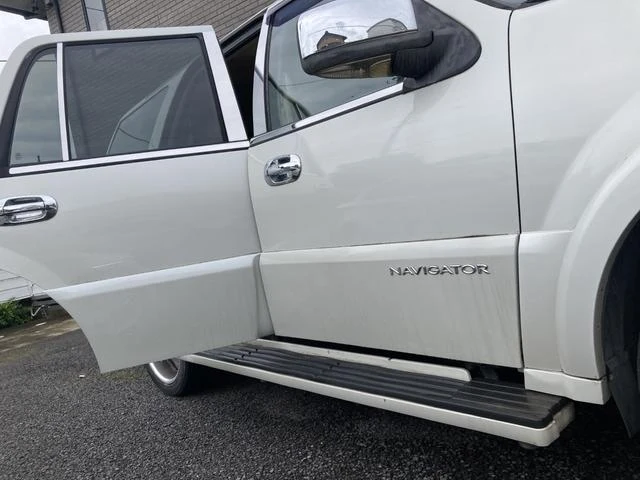 Lincoln NAVIGATOR 27