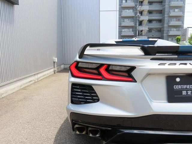 Chevrolet CORVETTE 11