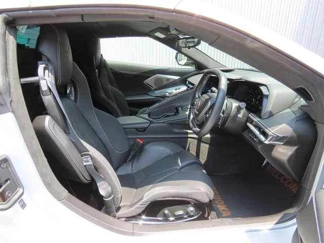 Chevrolet CORVETTE 21