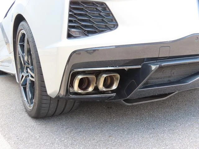 Chevrolet CORVETTE 13