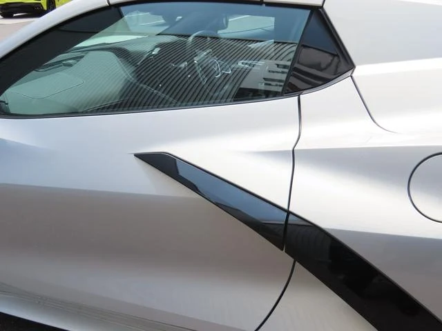 Chevrolet CORVETTE 9